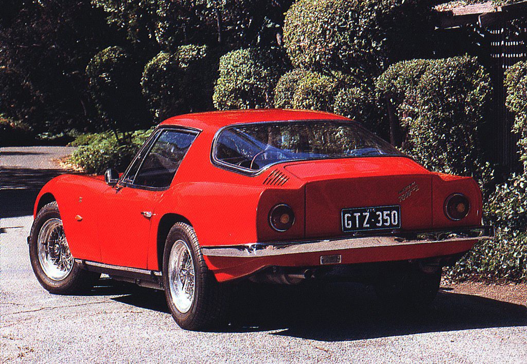 1965_Zagato_Lamborghini_3500_GTZ_02.jpg