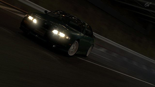 7050818271_17e7c209a1_z.jpg