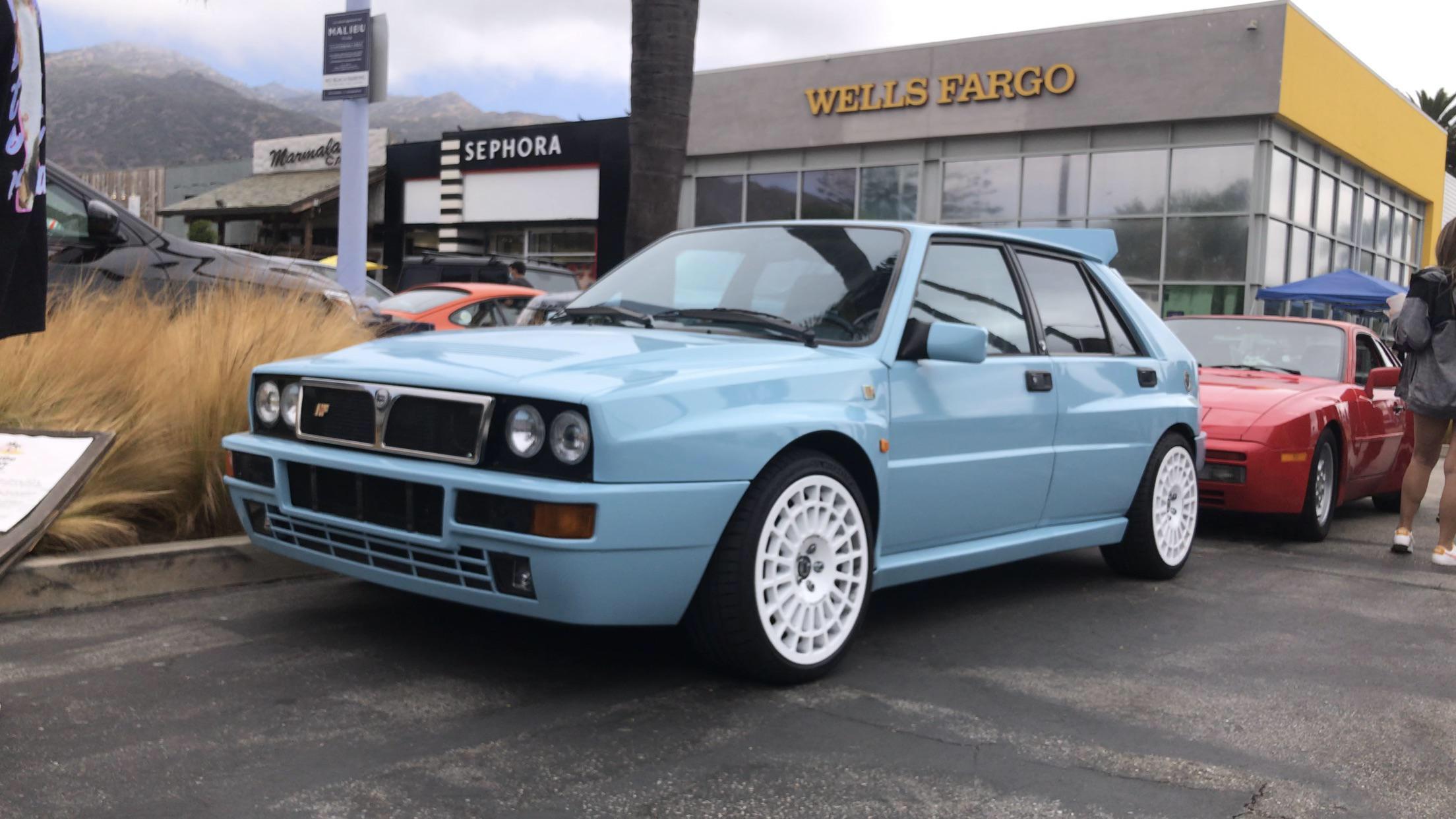85k8rv9wc9k51.jpg