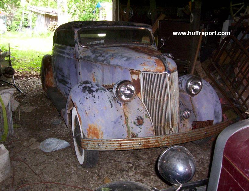 Ford%20Barn%20Find%20early%20custom.JPG