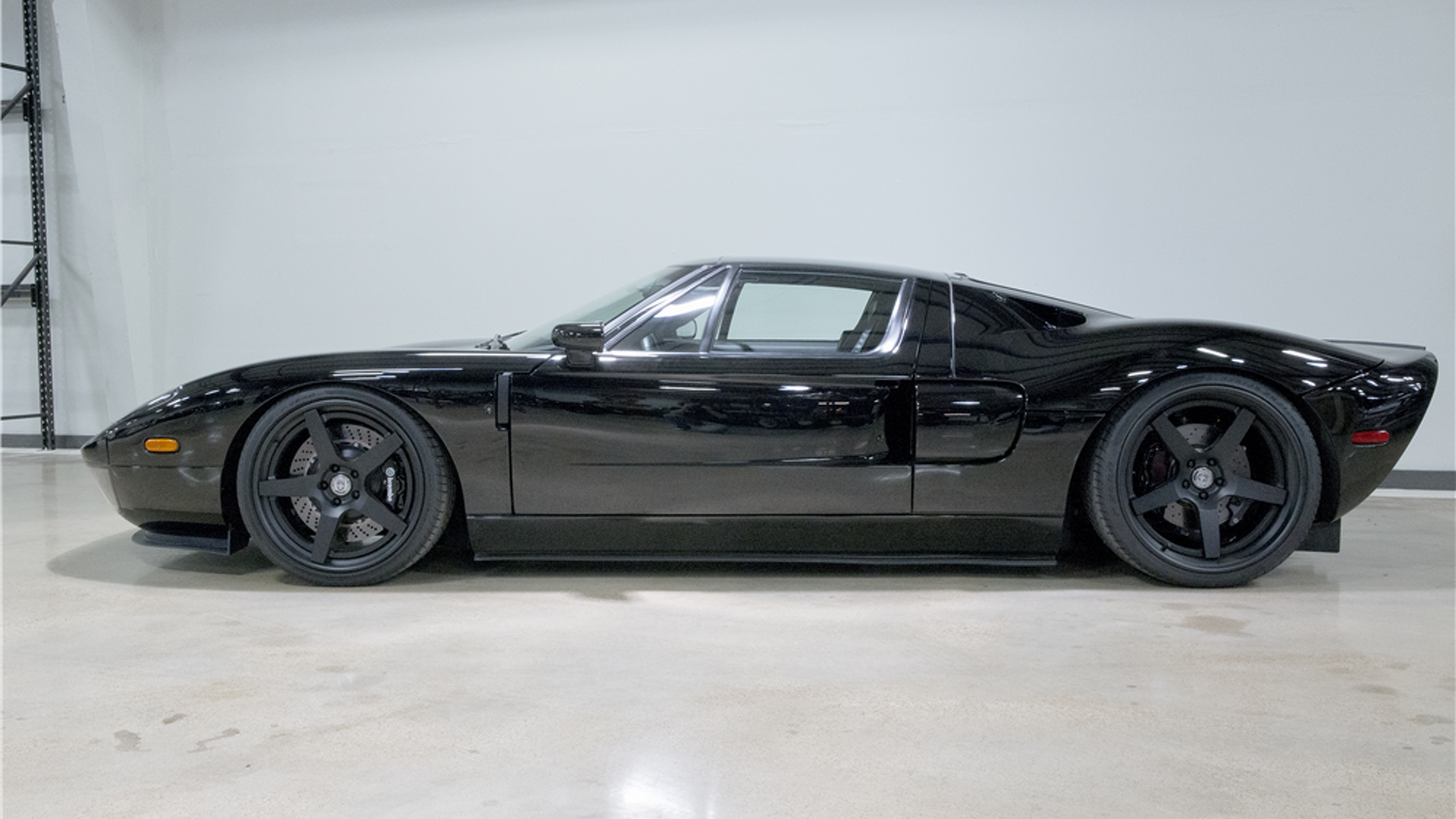 2005-gas-monkey-garage-ford-gt.jpg