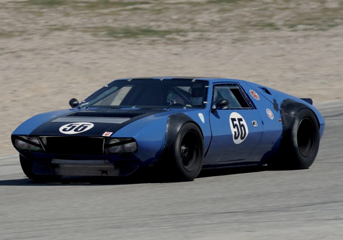 detomaso_mangusta_crazy_blue_front.jpg