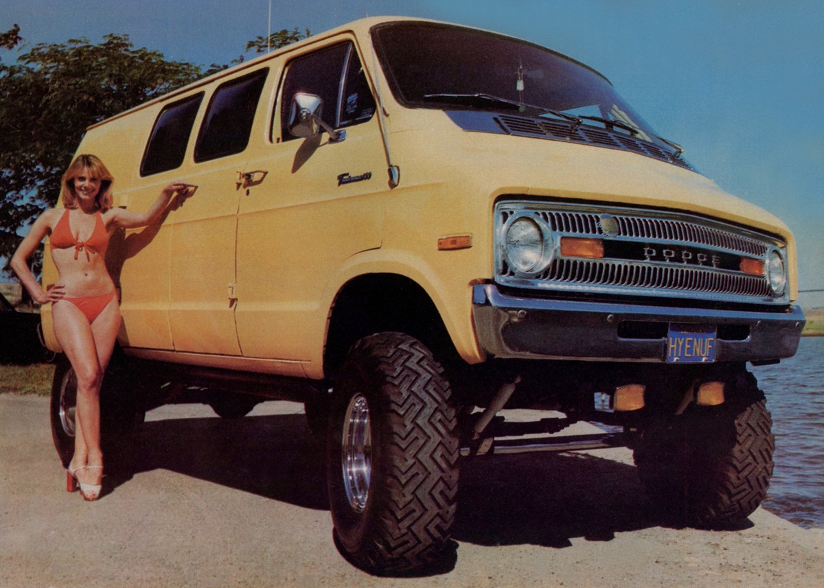 Dodge-Custom-Vans-IMG030.jpg
