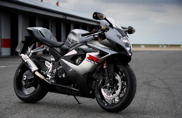 Suzuki_gsxr_1000_2013.jpg