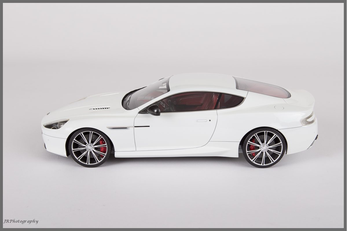 ScaleModels-2001.jpg