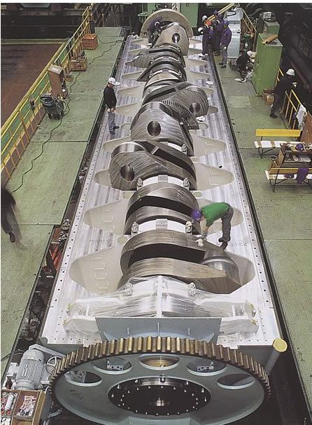 world-largest-diesel-engine.jpg