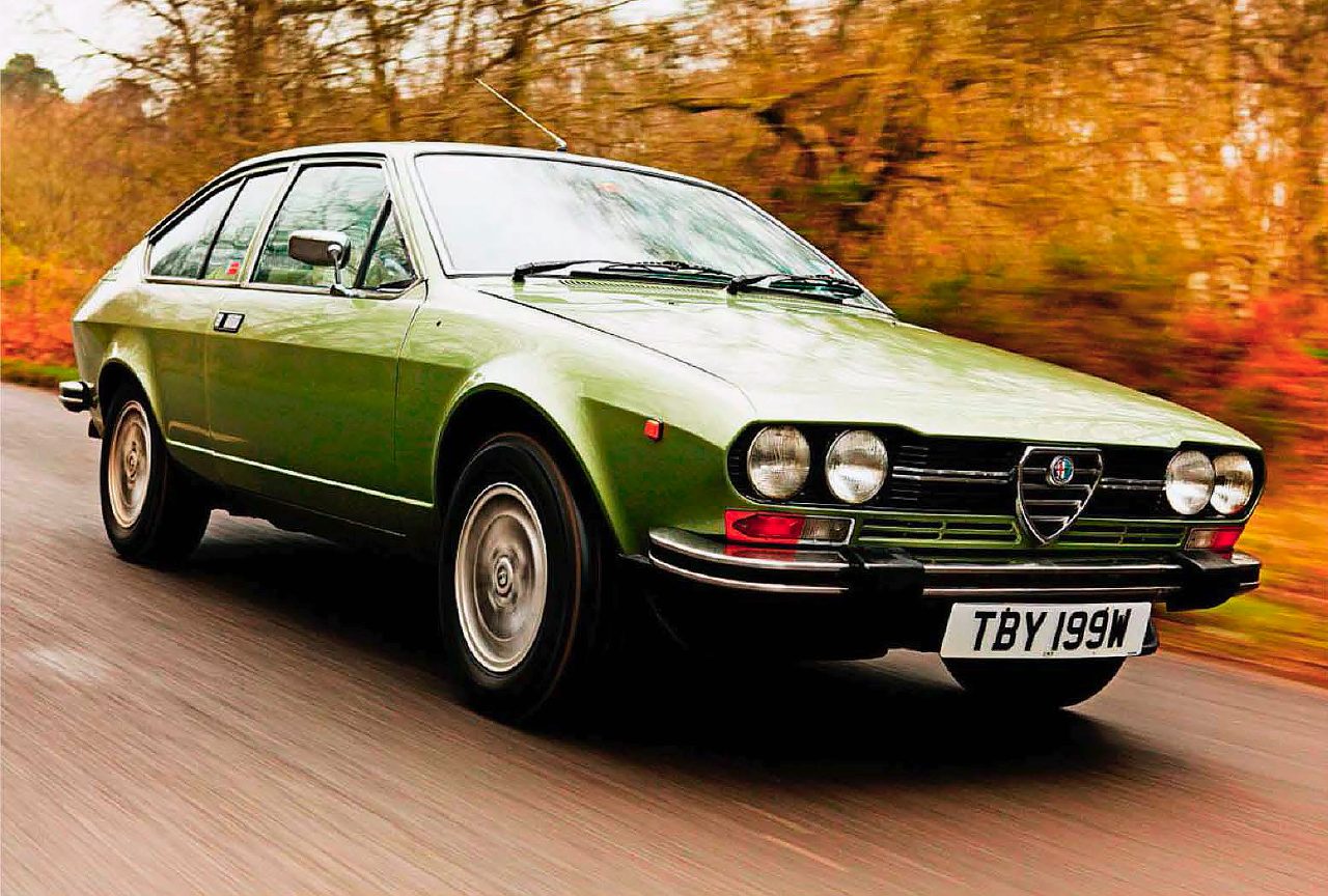 Alfa-Romeo-Alfetta-GTV.jpg