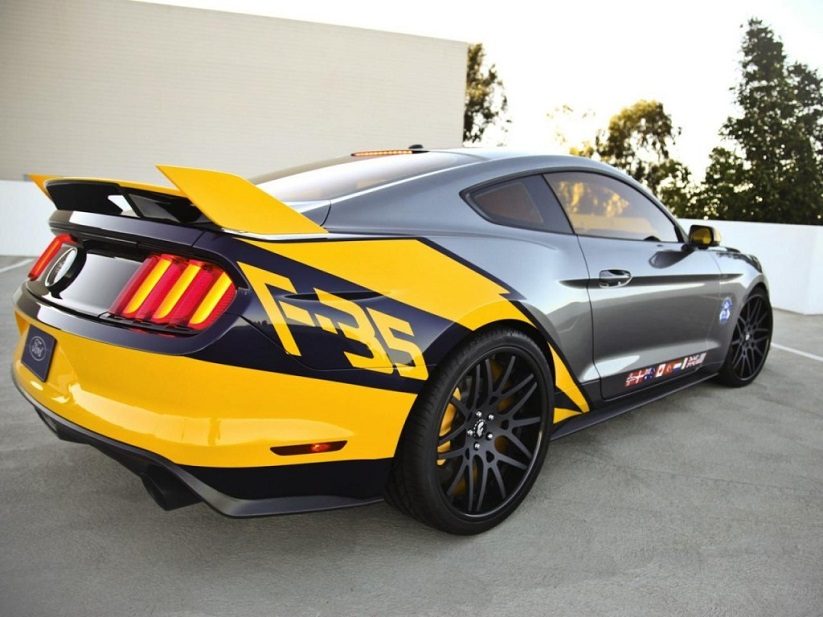 f_35_lightning_ii_edition_mustang_gt_4.jpg