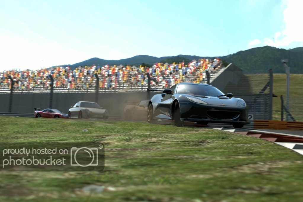 FujiSpeedwayF_3.jpg
