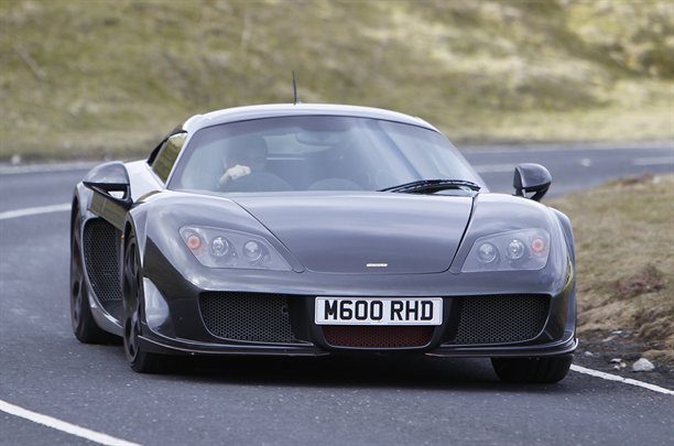 Noble-M600-4.4-V8.jpg