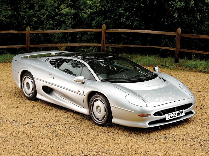 %D8%AC%D8%A7%D9%83%D9%88%D8%A7%D8%B1%20XJ220%201992.jpg
