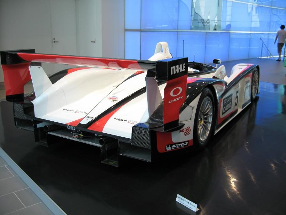 R8_GOH_02.JPG