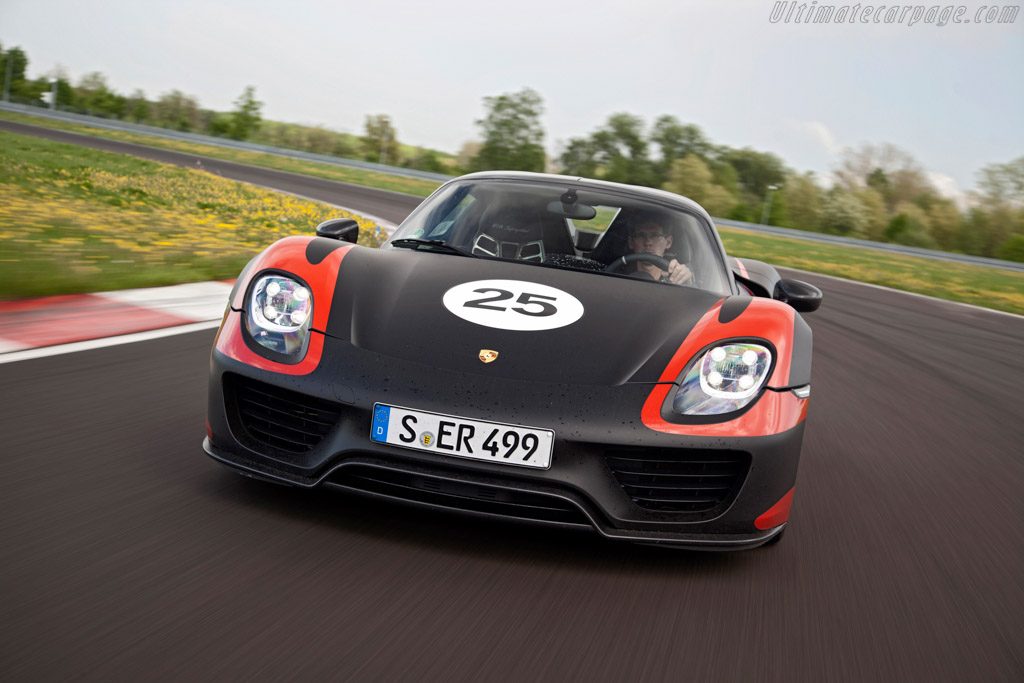 Porsche-918-Spyder_2.jpg