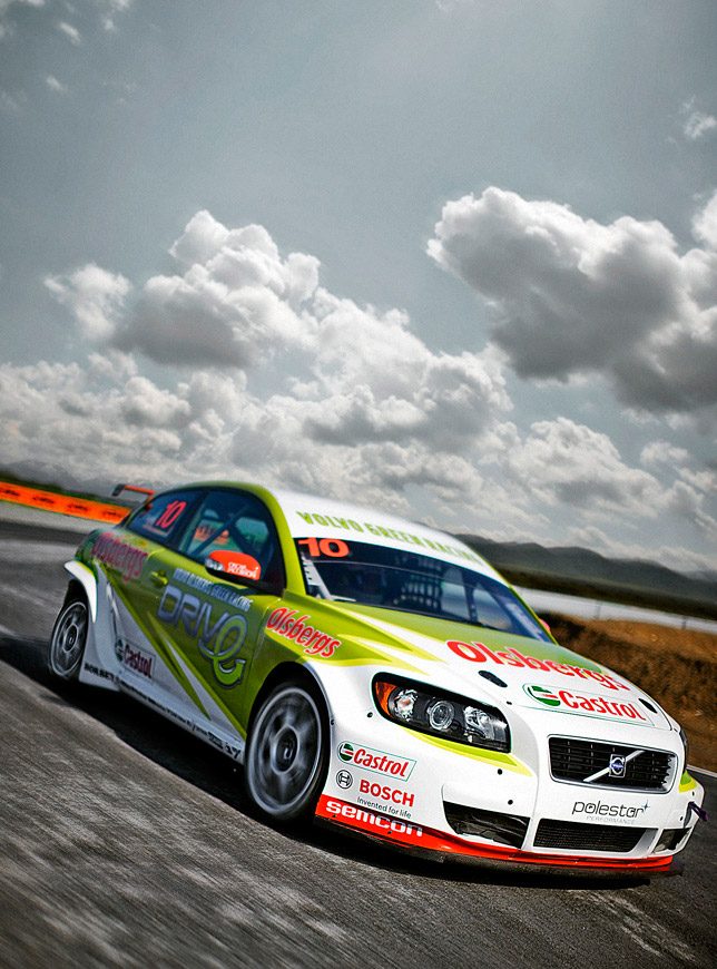 c30-green-car-racing.jpg