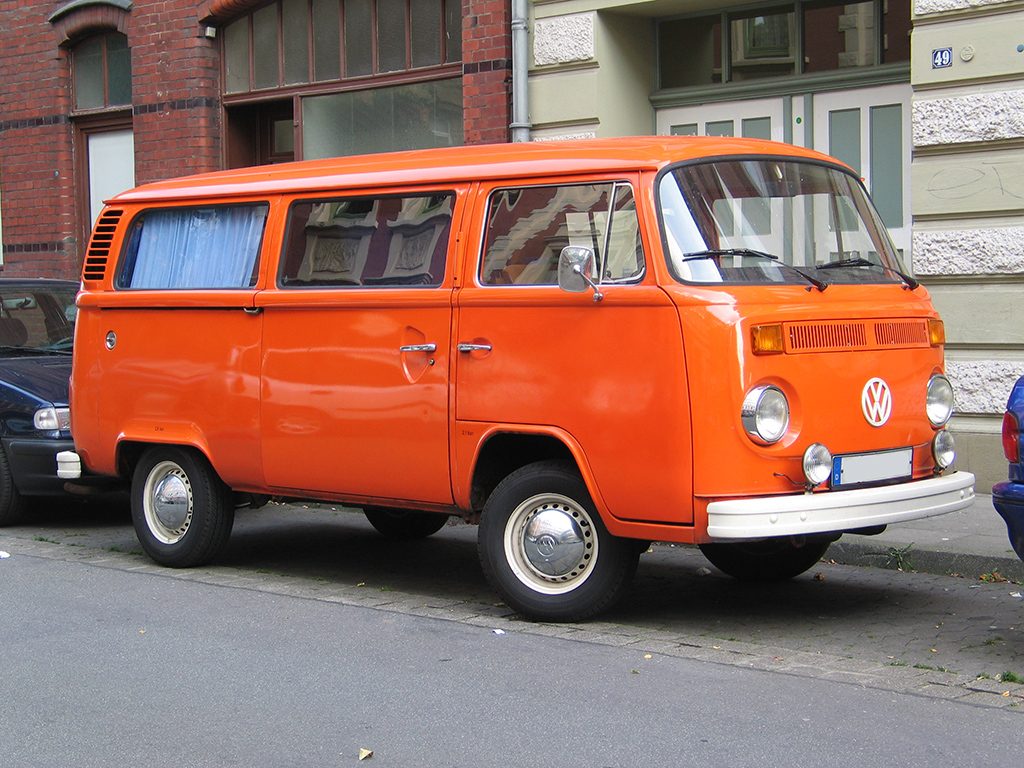 Vw_bus_t2b_neu_v_sst.jpg