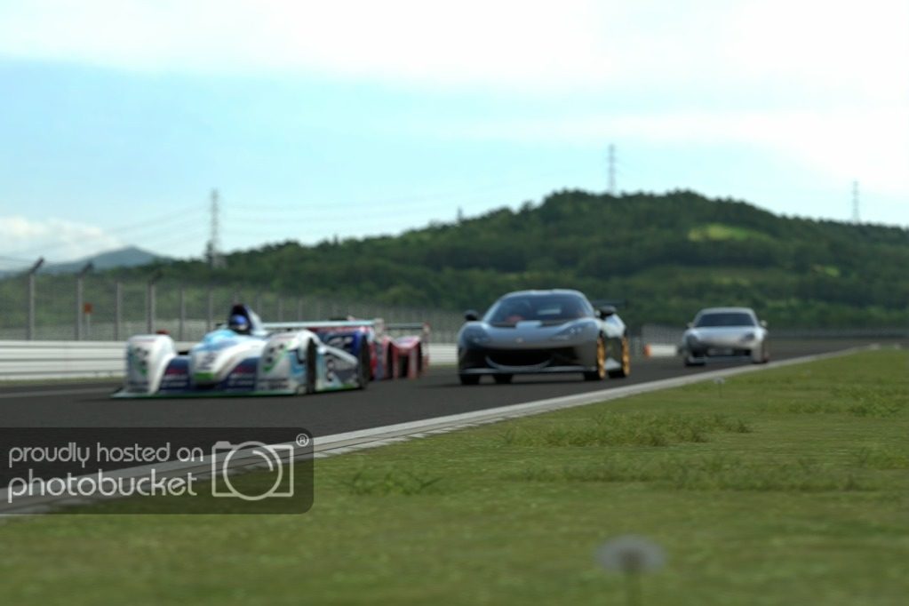 FujiSpeedwayF_9.jpg