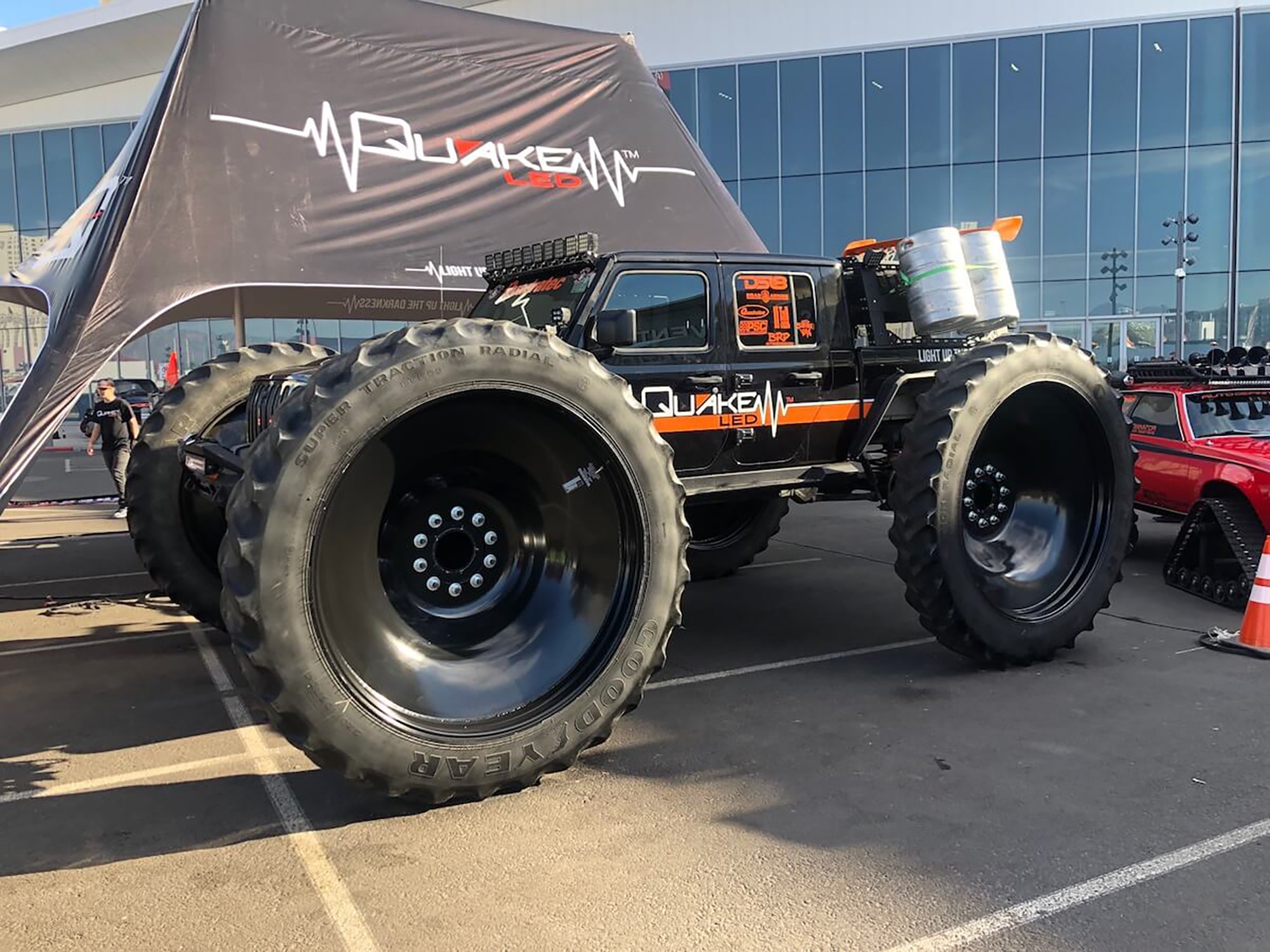 quad-gladiator-sema-2021.jpg