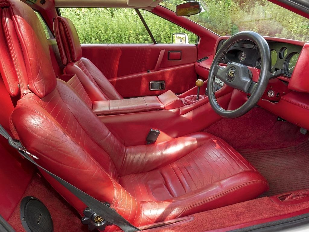 lotus-esprit-coupe-petrol_24953899.jpg