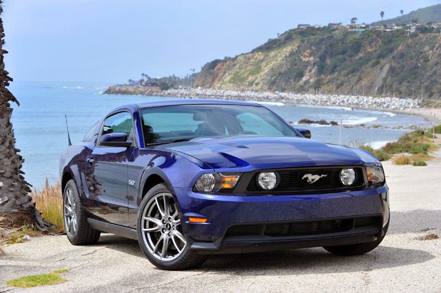 2012-Ford-Mustang-GT.jpg