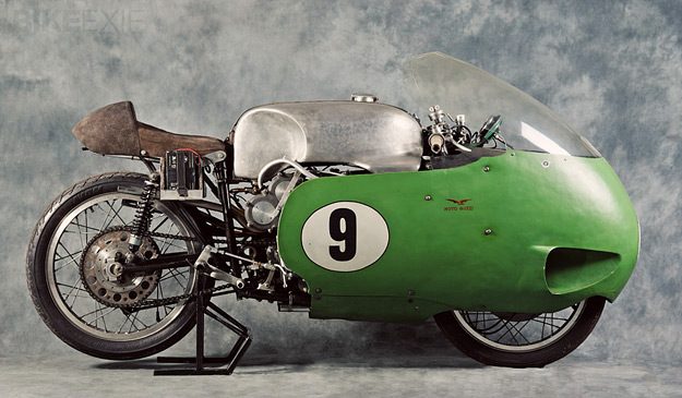moto-guzzi-v8-5.jpg