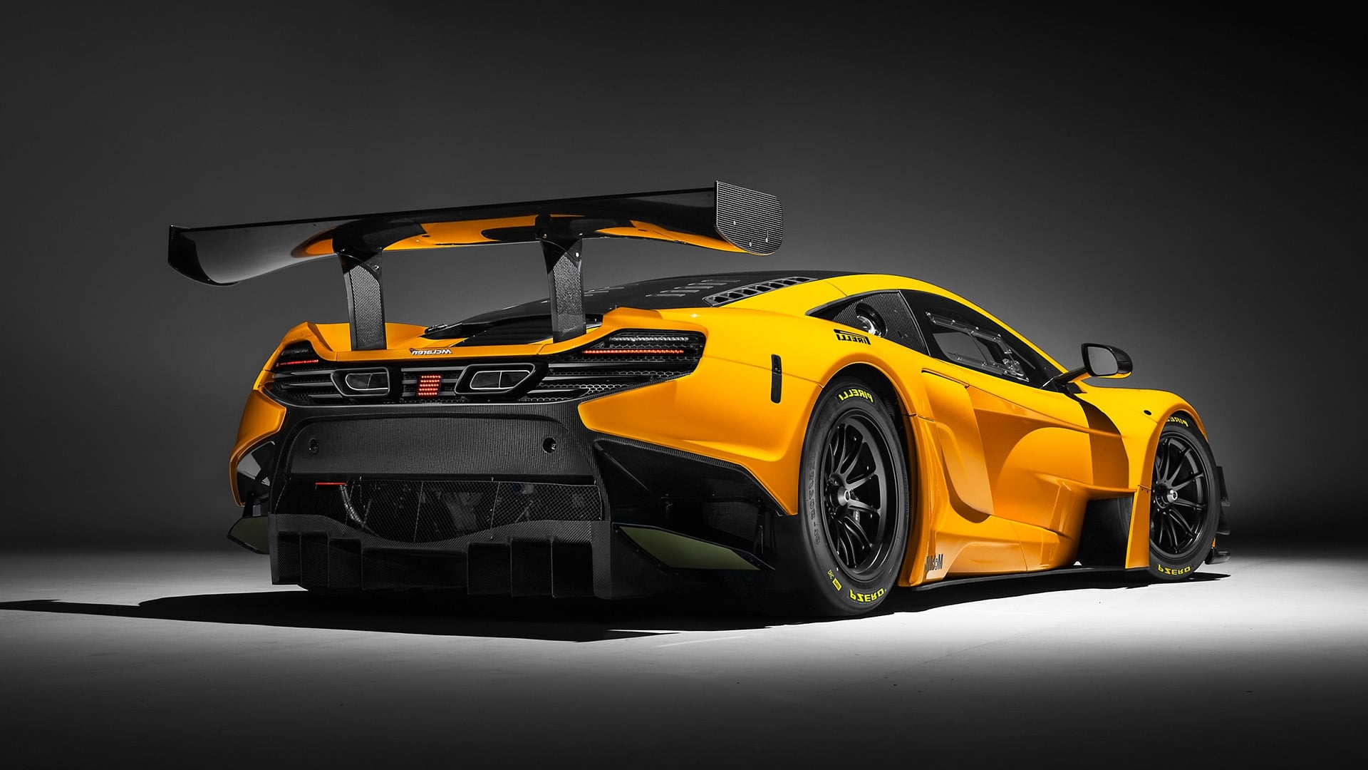 2016-McLaren-650S-GT3-rear-bumper.jpg