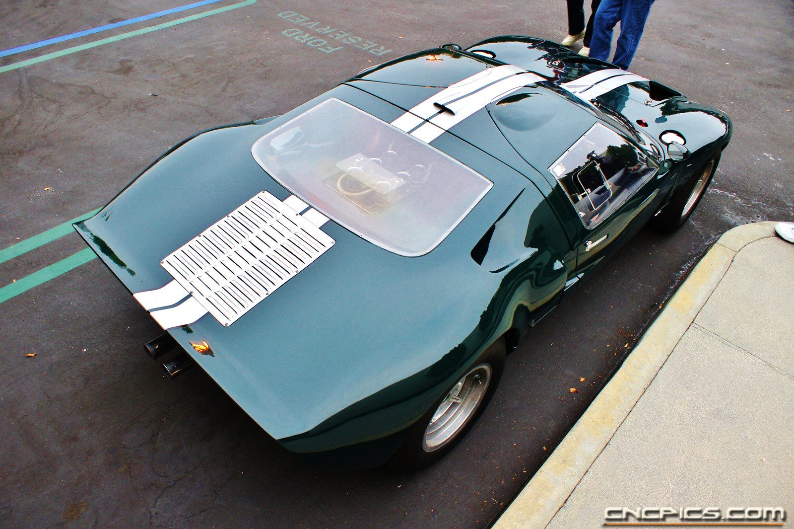 gt40_4.jpg