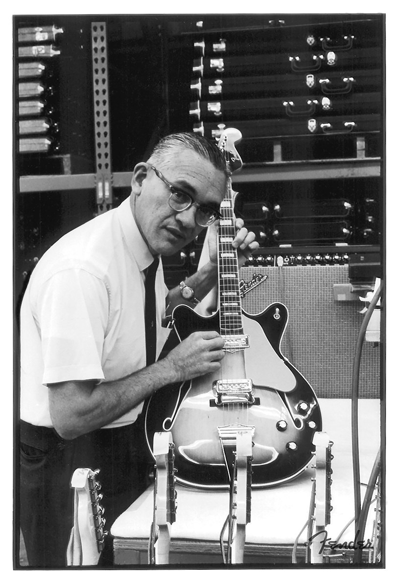 Fender-Factory-Coronado-F-Tavares.jpg