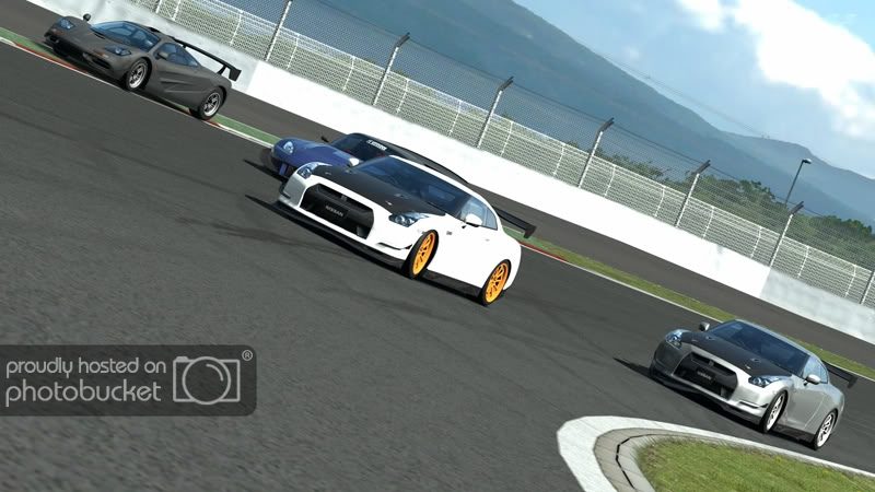 FujiSpeedwayF_33.jpg