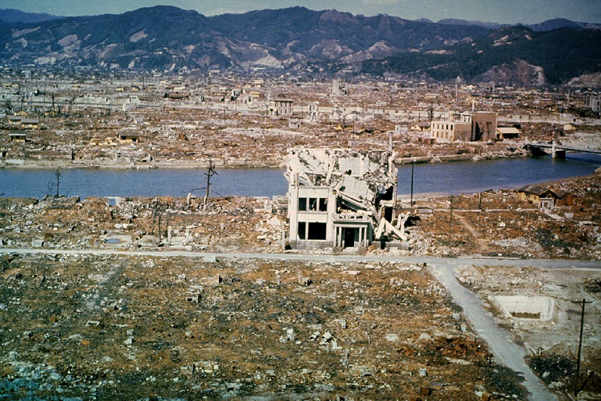 hiroshima-1945-atomic-bomb.jpg
