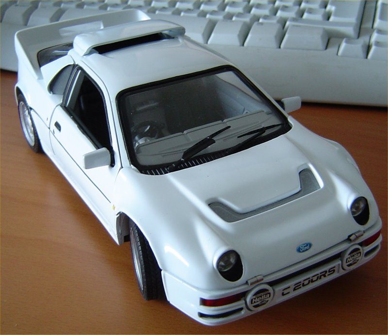 rs200-3.jpg