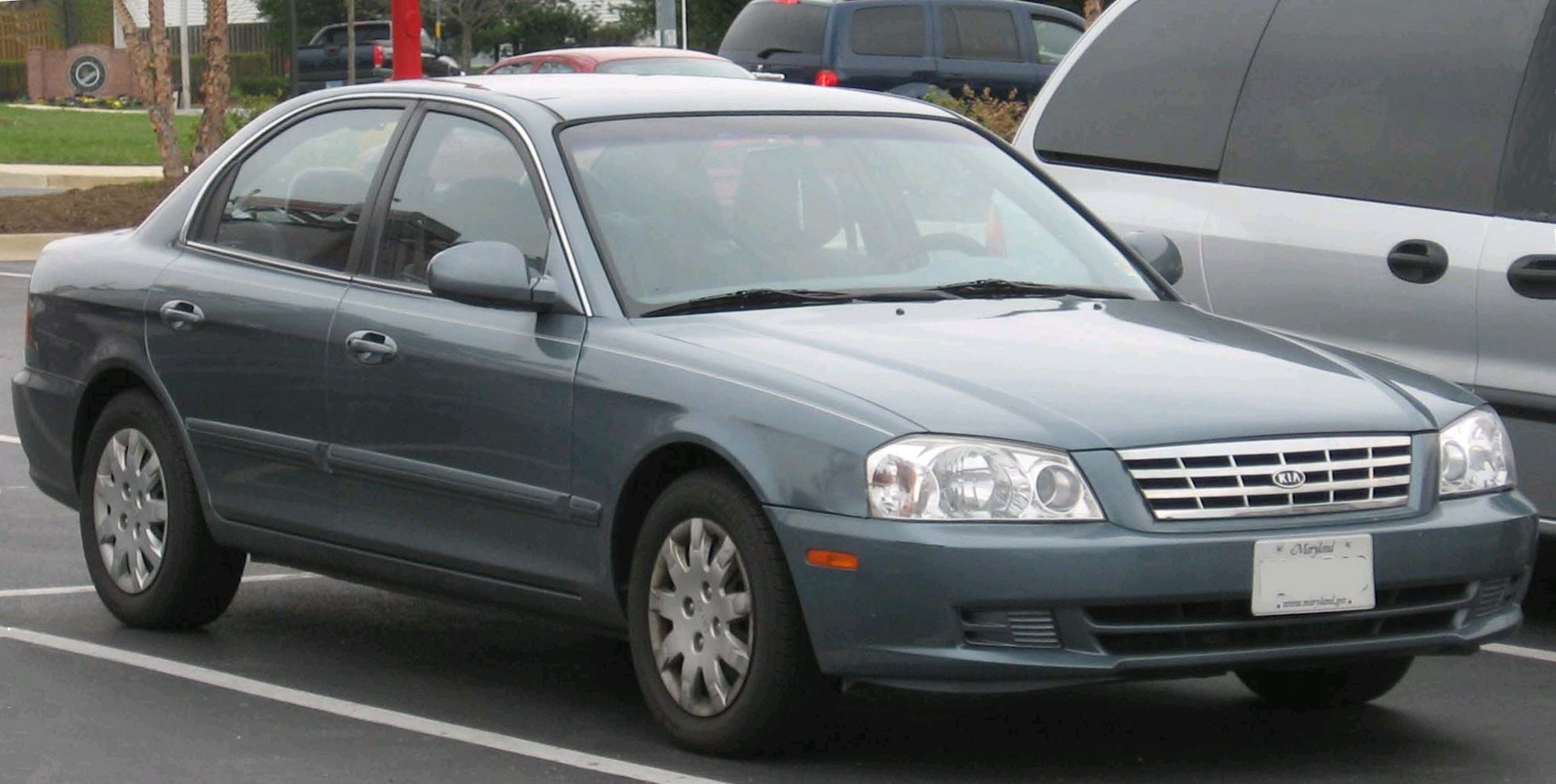 01-02_Kia_Optima.jpg