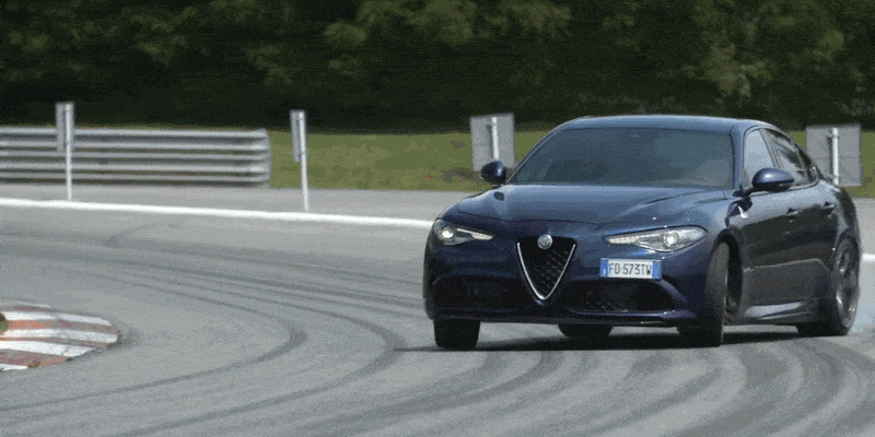 1465913273-chris-harris-tg.gif