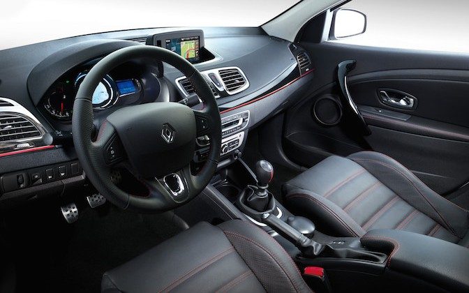 Renault-Fluence-GT2-1-672x420.jpg