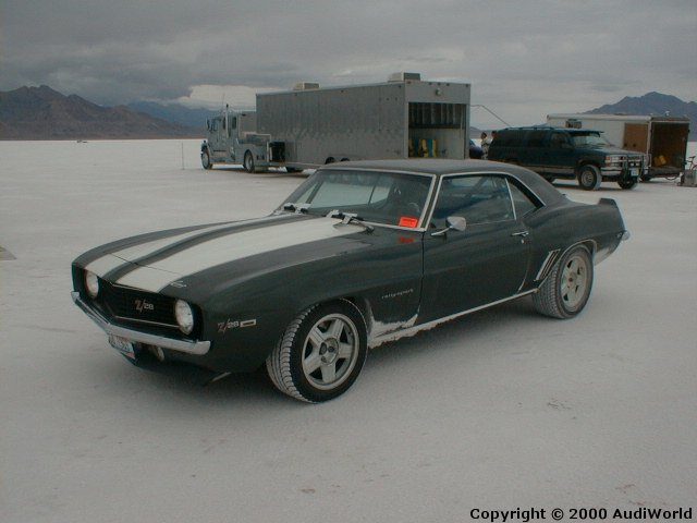 jcs69camaro130150.jpg