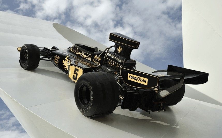 Lotus-11_2261276k.jpg