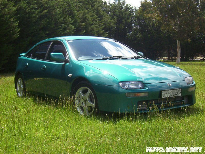 Mazda_Lantis_5.JPG