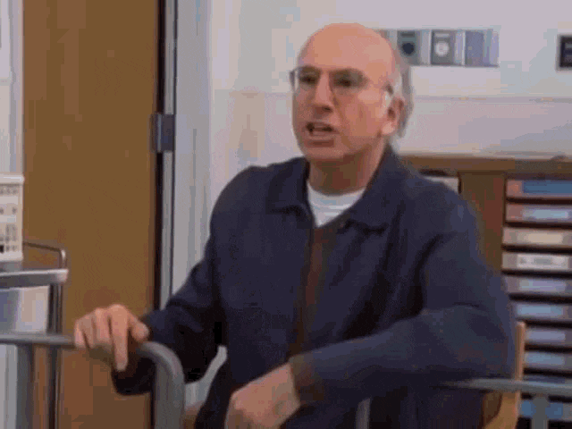 curb-your-enthusiasm-larry-david.gif