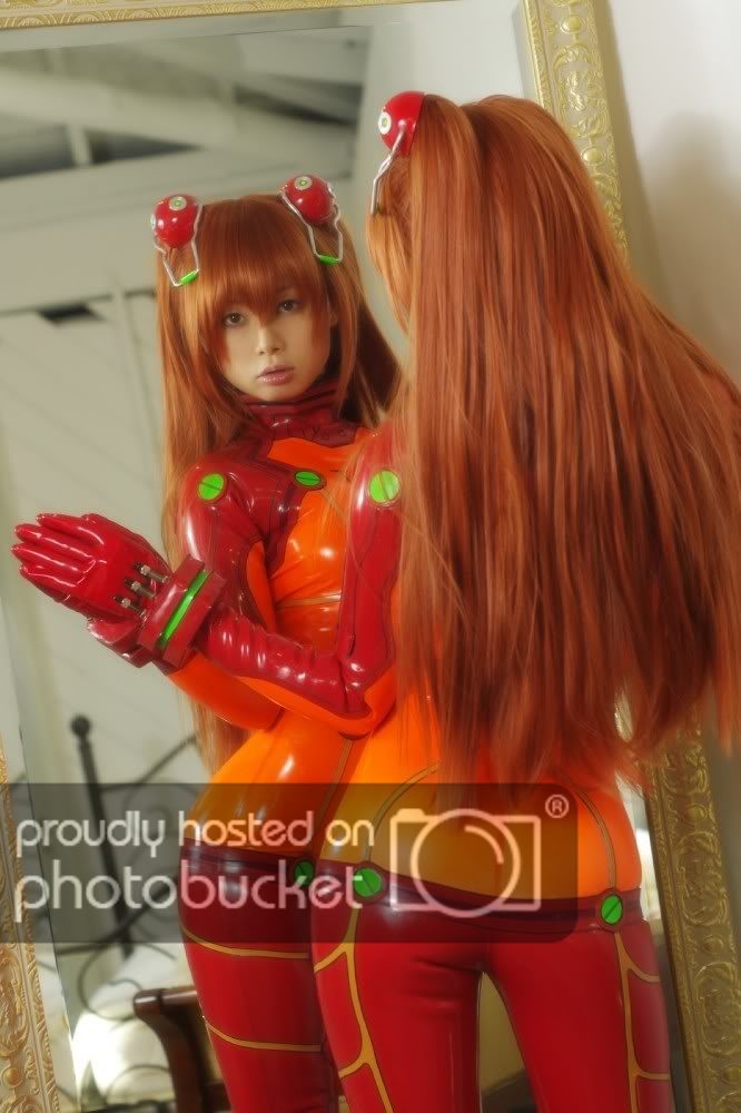 Asuka-Plugsuit_Iiniku_ushijima01.jpg