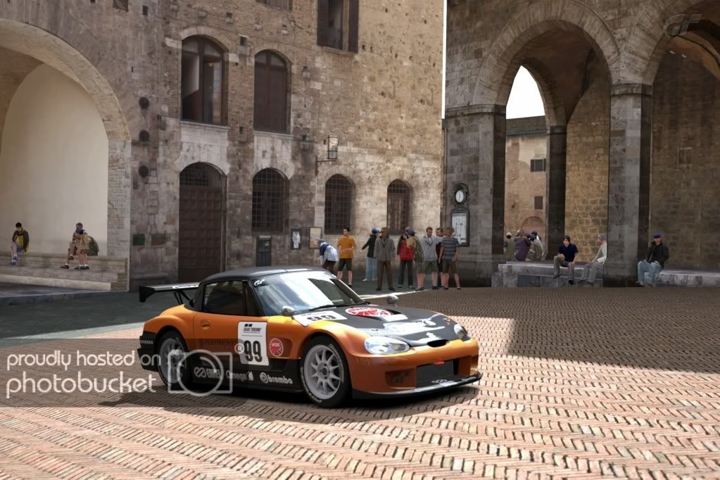 SanGimignano-TownSquare.jpg