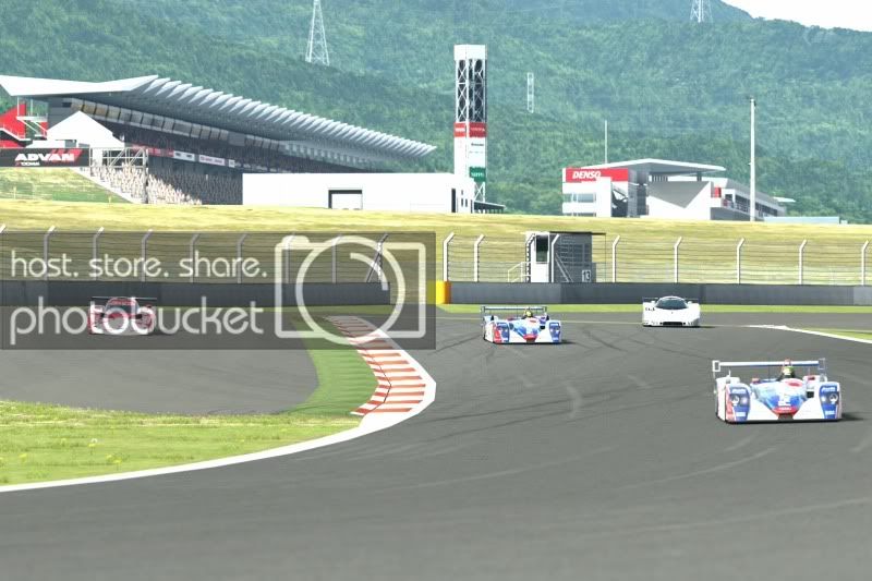 FujiSpeedwayF_23.jpg