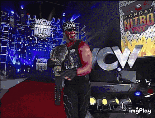 hulk-hogan-walking.gif