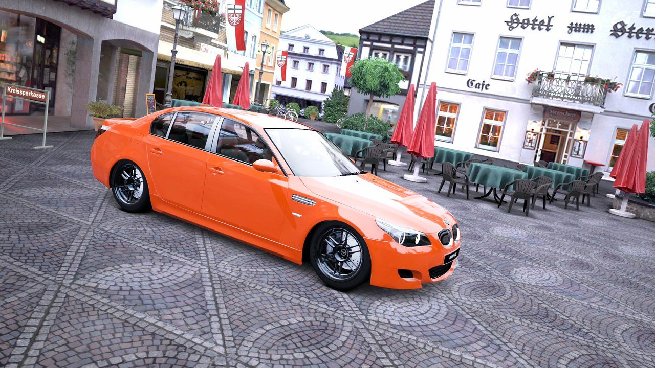z_70cc13af.jpg