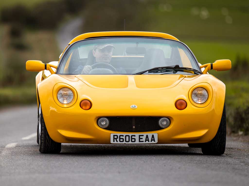 lotus_Elise_S1-016.jpg