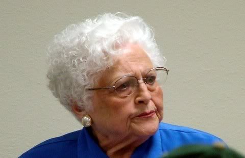 oldlady.jpg
