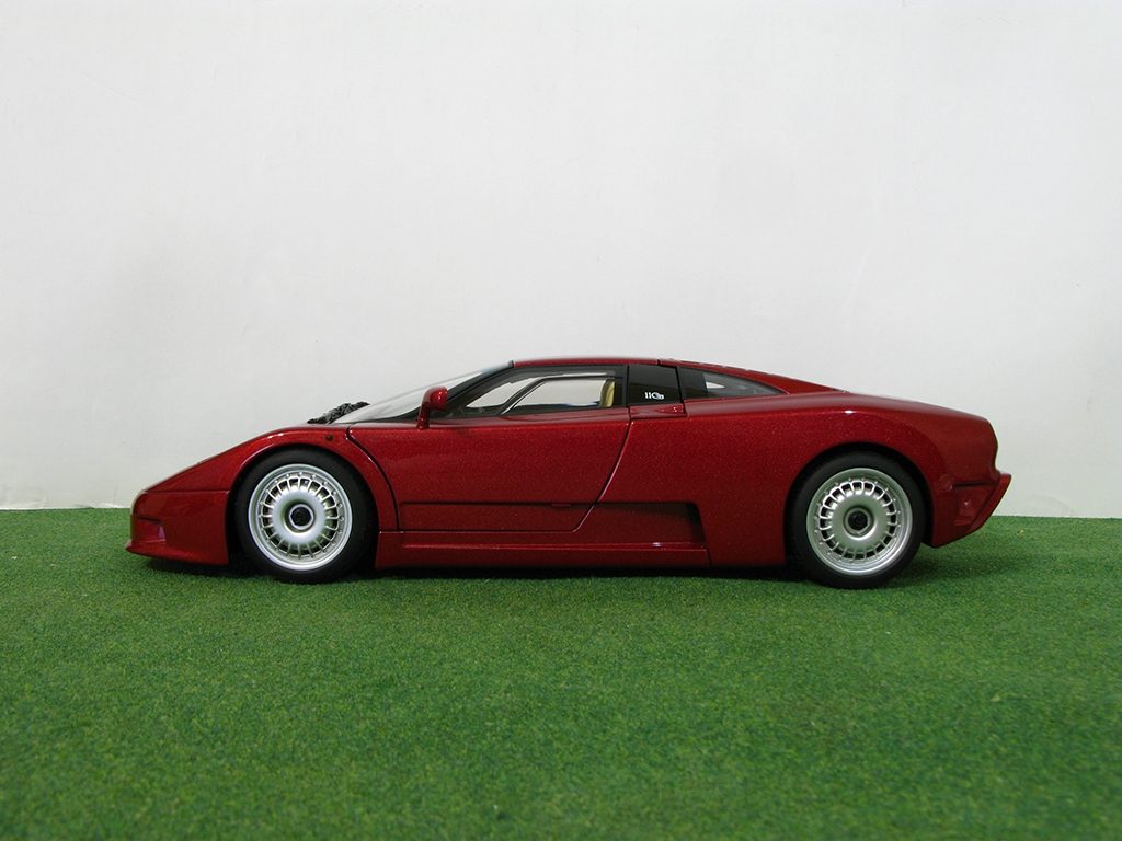 EB110_GT-01.jpg
