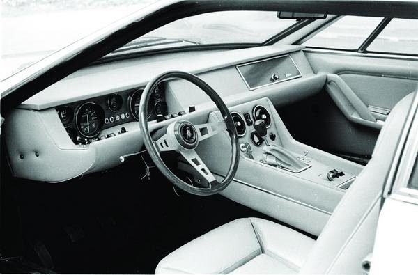 lamborghini-jarama-8_600x0w.jpg