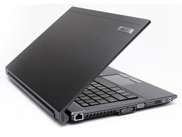 Acer-TravelMate-8471-Review-5.jpg