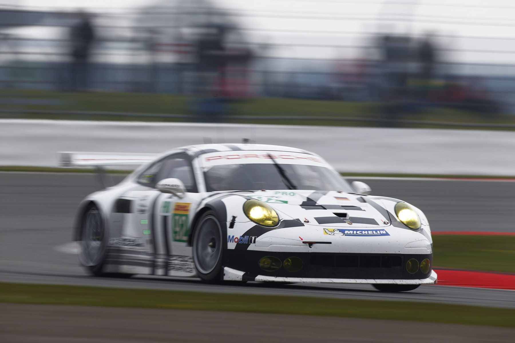 2014-Porsche-911-RSR-Silverstone.jpg
