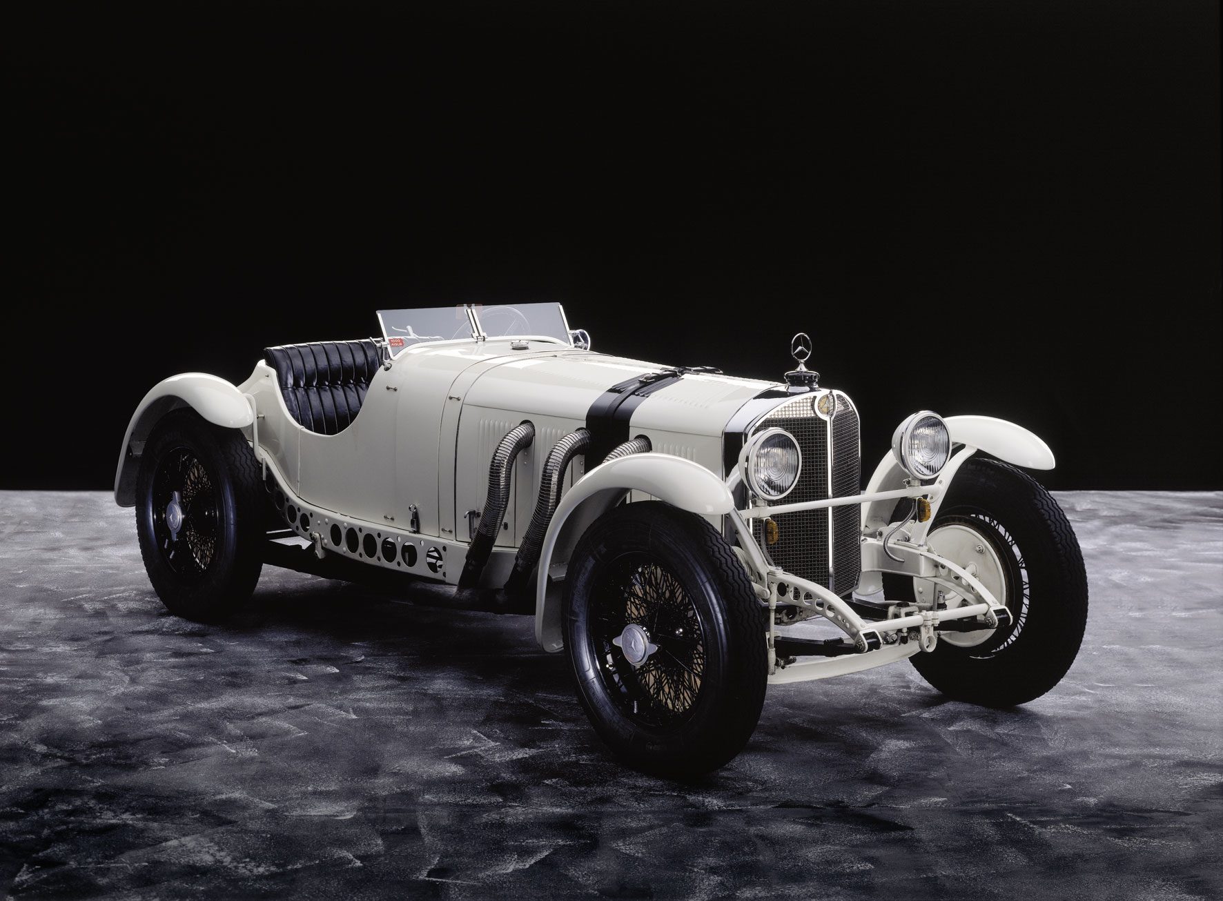 1929_Mercedes_Benz_SSK_Kompressor_Rene_Staud.jpg