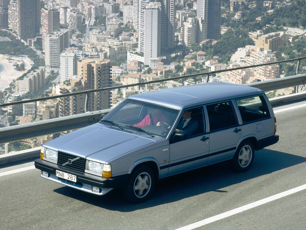 volvo_740_turbo_kombi_1.jpg